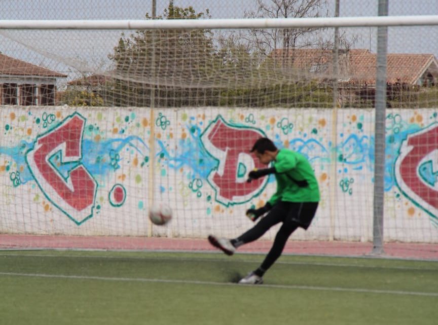 Héctor Dubisón, jugador del Átletico Cañada: “El fútbol es un deporte único”